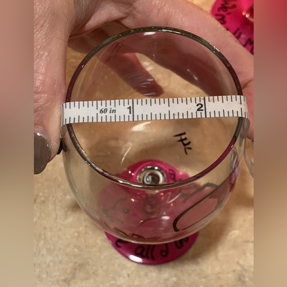 DISNEY CLASSICS ALICE IN WONDERLAND CHESHIRE CAT WINE GLASS set 3 - Picture 6 of 7